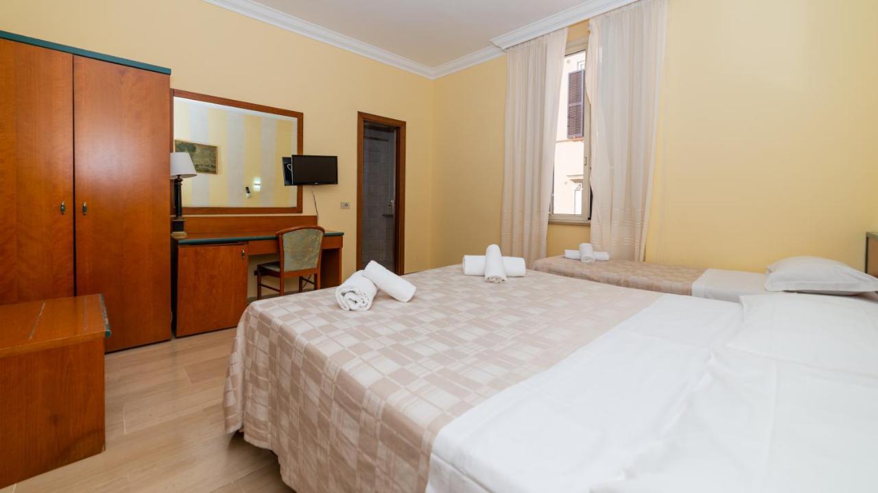 רומא Hotel Center 3 מראה חיצוני תמונה