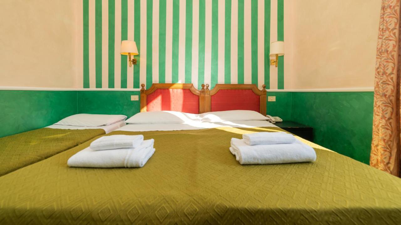 רומא Hotel Center 3 מראה חיצוני תמונה