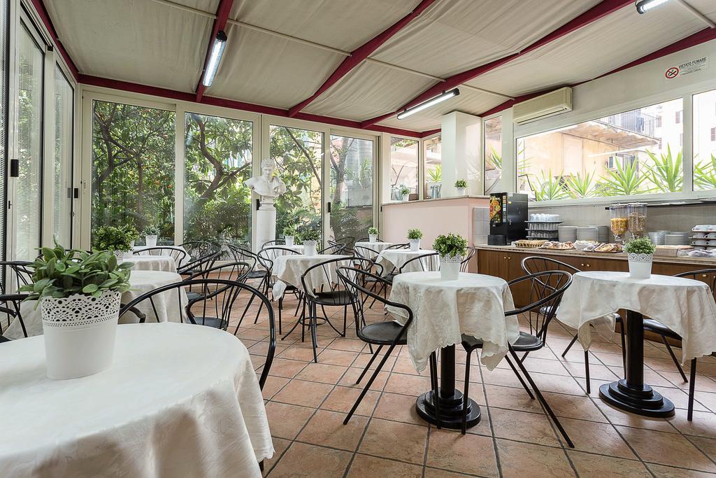 רומא Hotel Center 3 מראה חיצוני תמונה