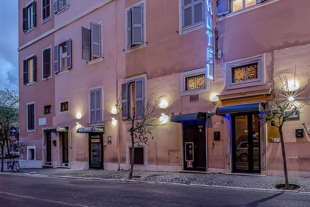 רומא Hotel Center 3 מראה חיצוני תמונה