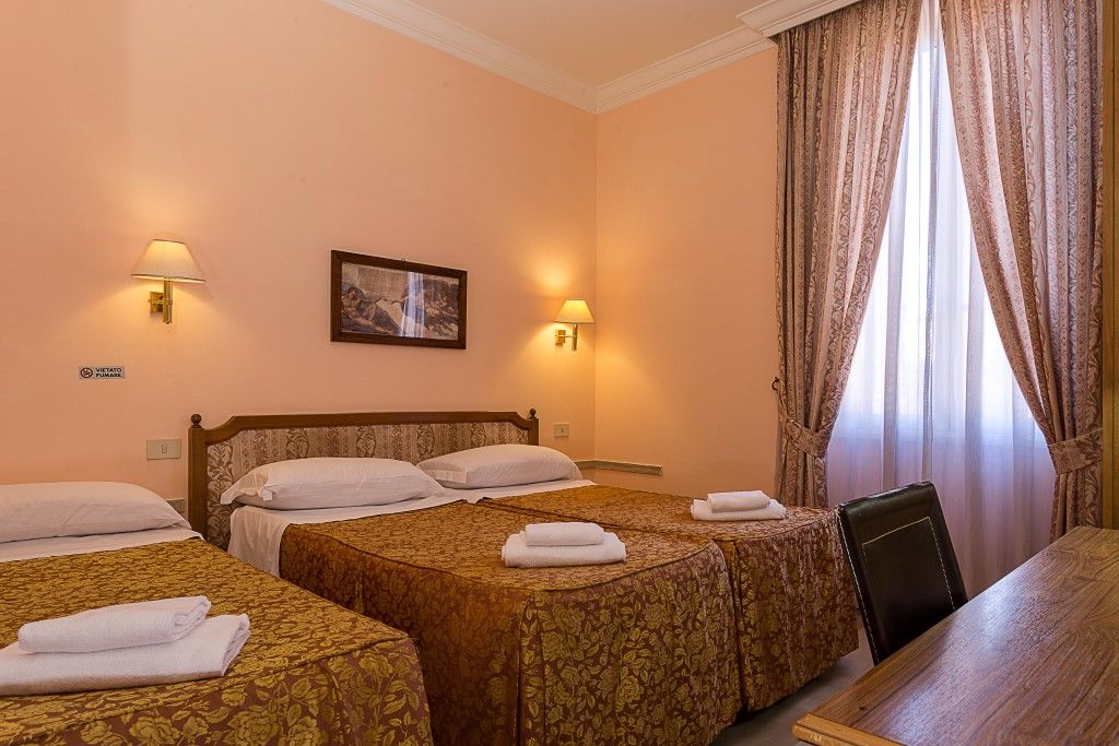 רומא Hotel Center 3 מראה חיצוני תמונה